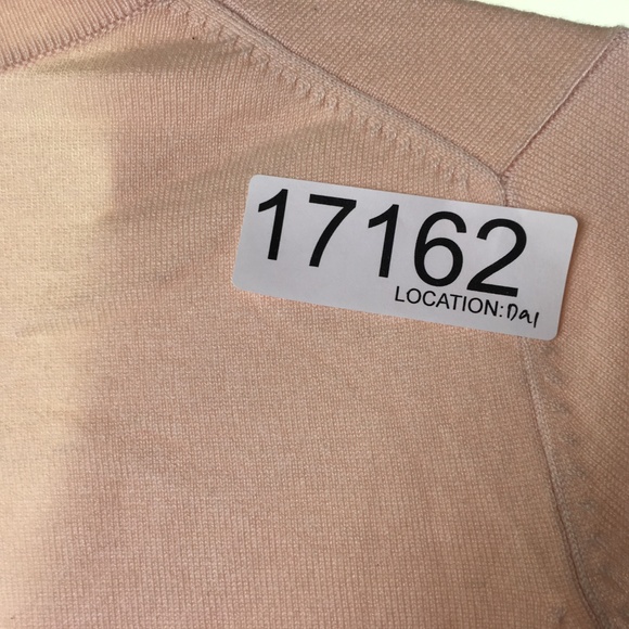 Banana Republic Pink V-Neck D9117162 - Picture 5 of 5